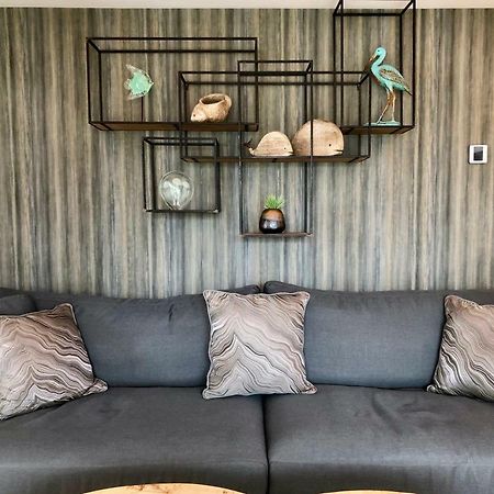 Luxury Apartment In La Isla, Walking Distance To Puerto Banus Marbella Zewnętrze zdjęcie