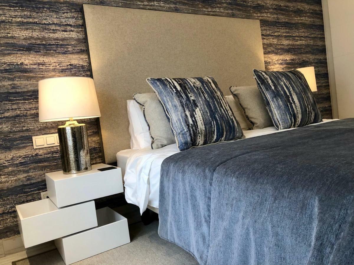 Luxury Apartment In La Isla, Walking Distance To Puerto Banus Marbella Zewnętrze zdjęcie