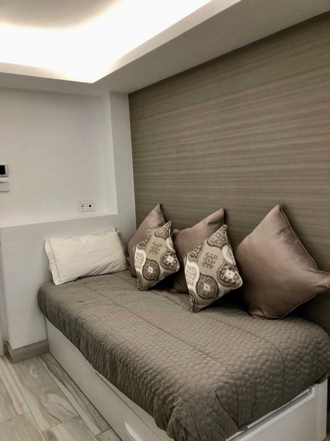 Luxury Apartment In La Isla, Walking Distance To Puerto Banus Marbella Zewnętrze zdjęcie