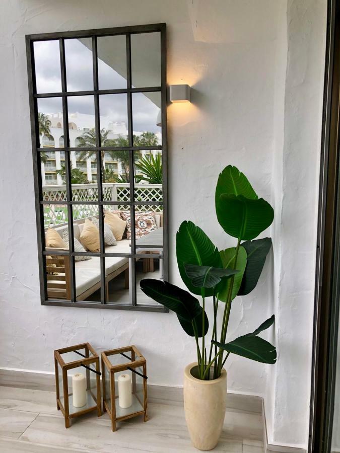 Luxury Apartment In La Isla, Walking Distance To Puerto Banus Marbella Zewnętrze zdjęcie